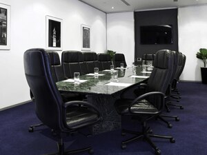 homepage-boardroom-300x225.png