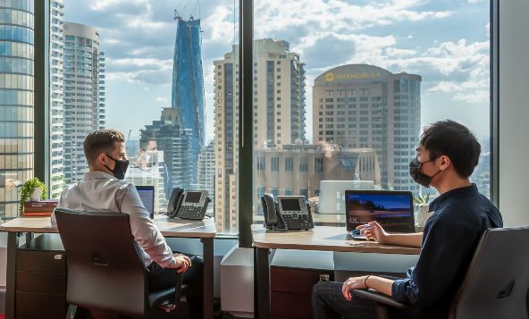 servicedoffice_remoteteams_2personoffice.jpg